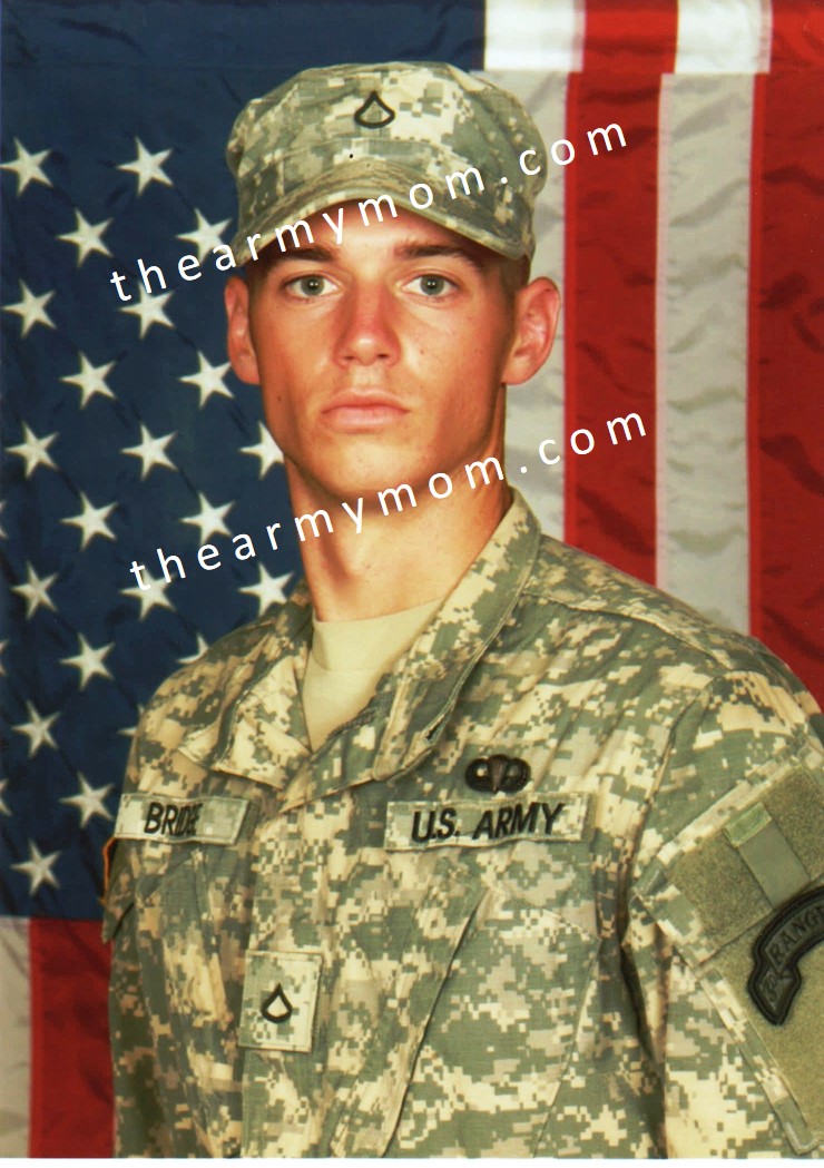 Soldier scams on women