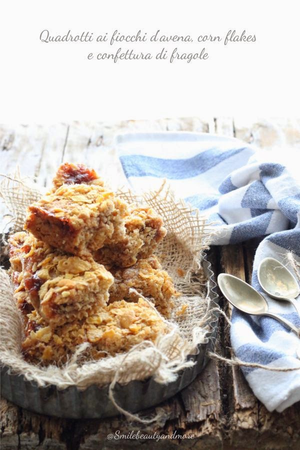 quadrotti ai fiocchi d'avena e corn flakes