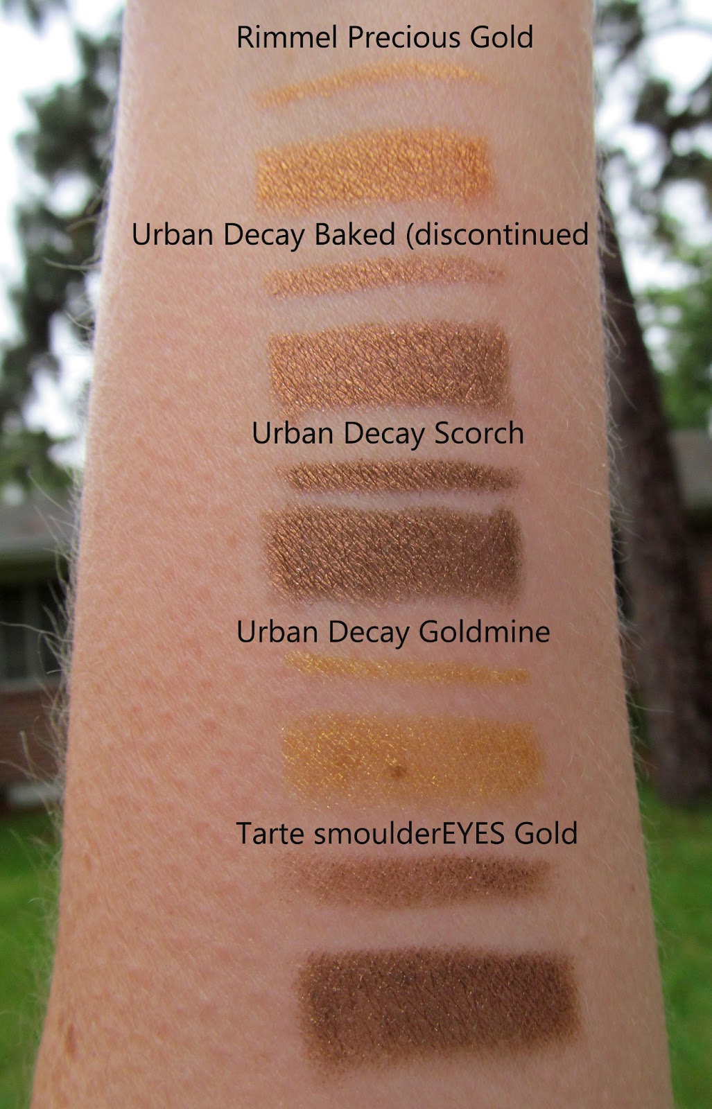 Bon Vivant Beauty: Rimmel Exaggerate Waterproof Eye Definer in Precious Gold: and Swatches
