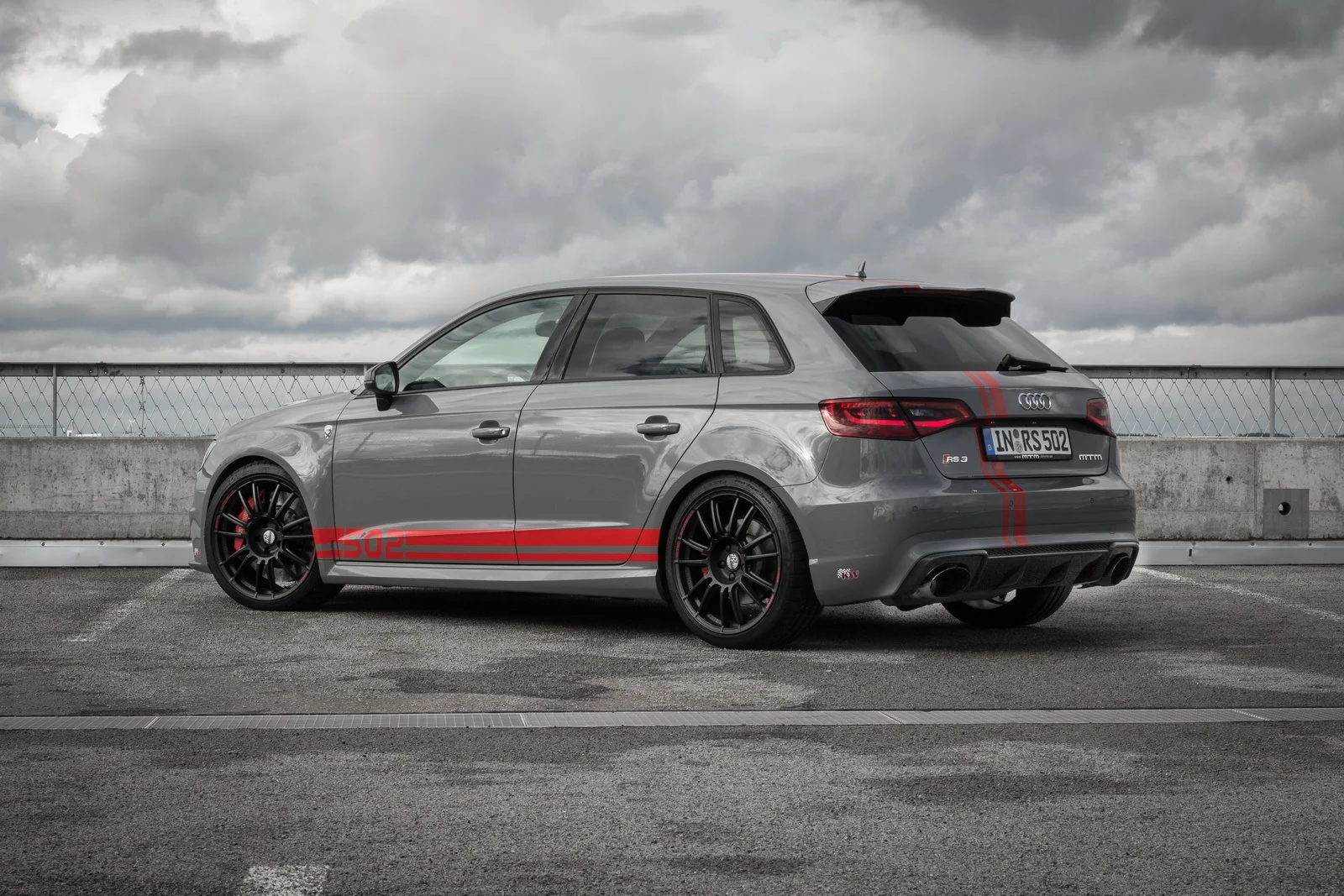 Audi RS3 nâng cấp lên 502 mã lực bởi MTM - Đạt 300 km/h dễ dàng