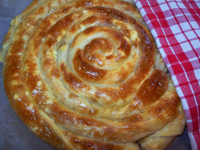 Вита дърпана баница - тесто с яйца