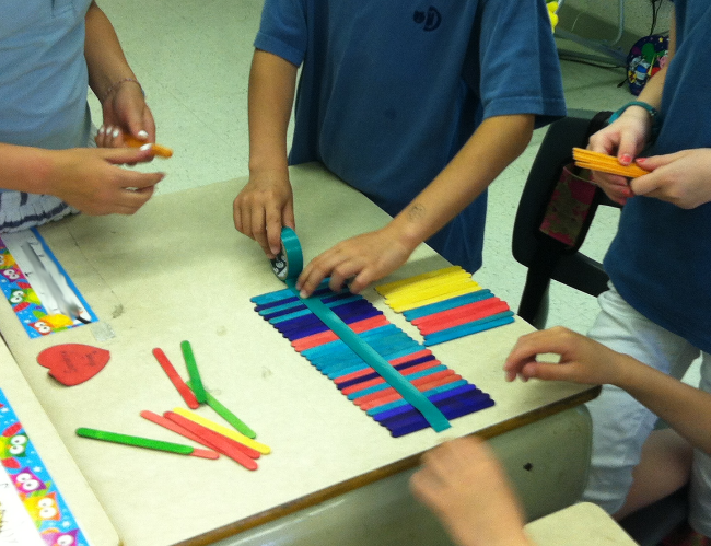 Mme Marie-Julie : D?�fi scientifique: Les ponts