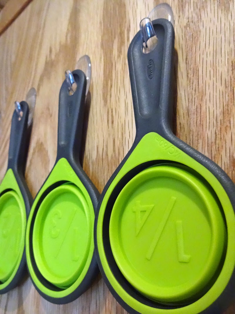 CreativeSteph13 Measuring Cups a simple way to store them