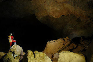 Poli Matos in V5 Cave