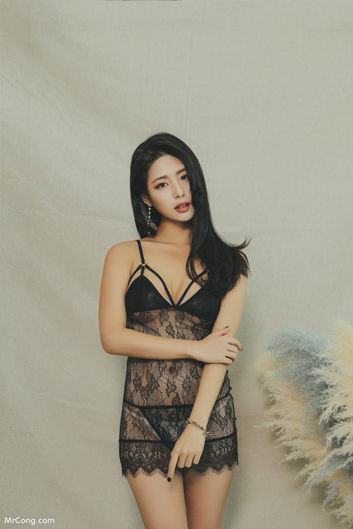 Jung Yuna&#39;s beauty in underwear in October 2017 (132 photos) photo 2-9