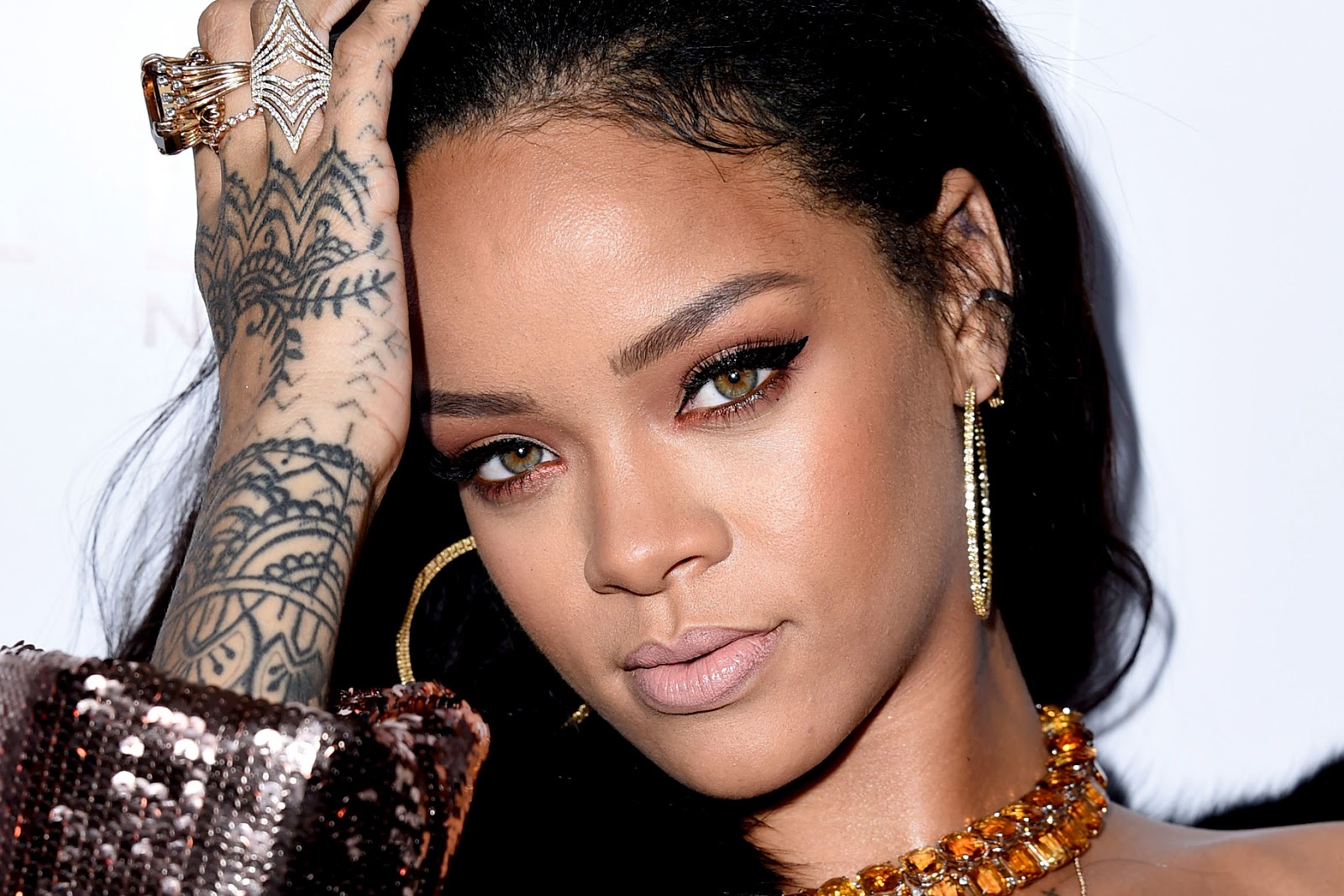 3. Rihanna's Breast Tattoo: The Evolution of Her Ink - wide 10