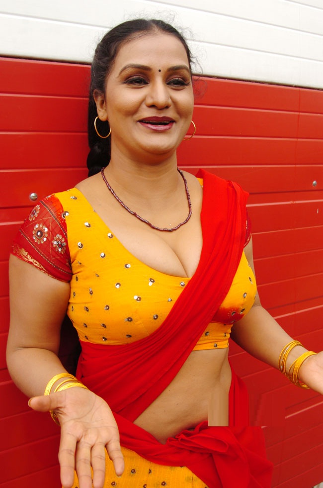 2016 Apoorva Aunty Telugu Actress Hot Pictures Tamil