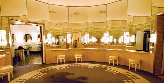 Historically Modern: Quilts, Textiles & Design: Art Deco: Happy