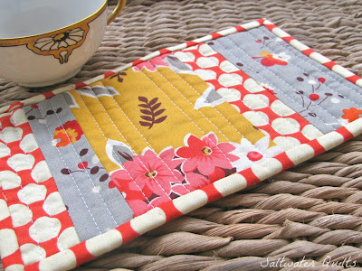 Quilted Mug Rug | © Saltwater Quilts 2012