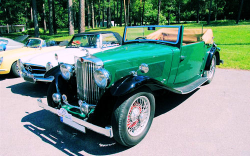Autos clásicos - Old and classic vehicles (Parte 1)