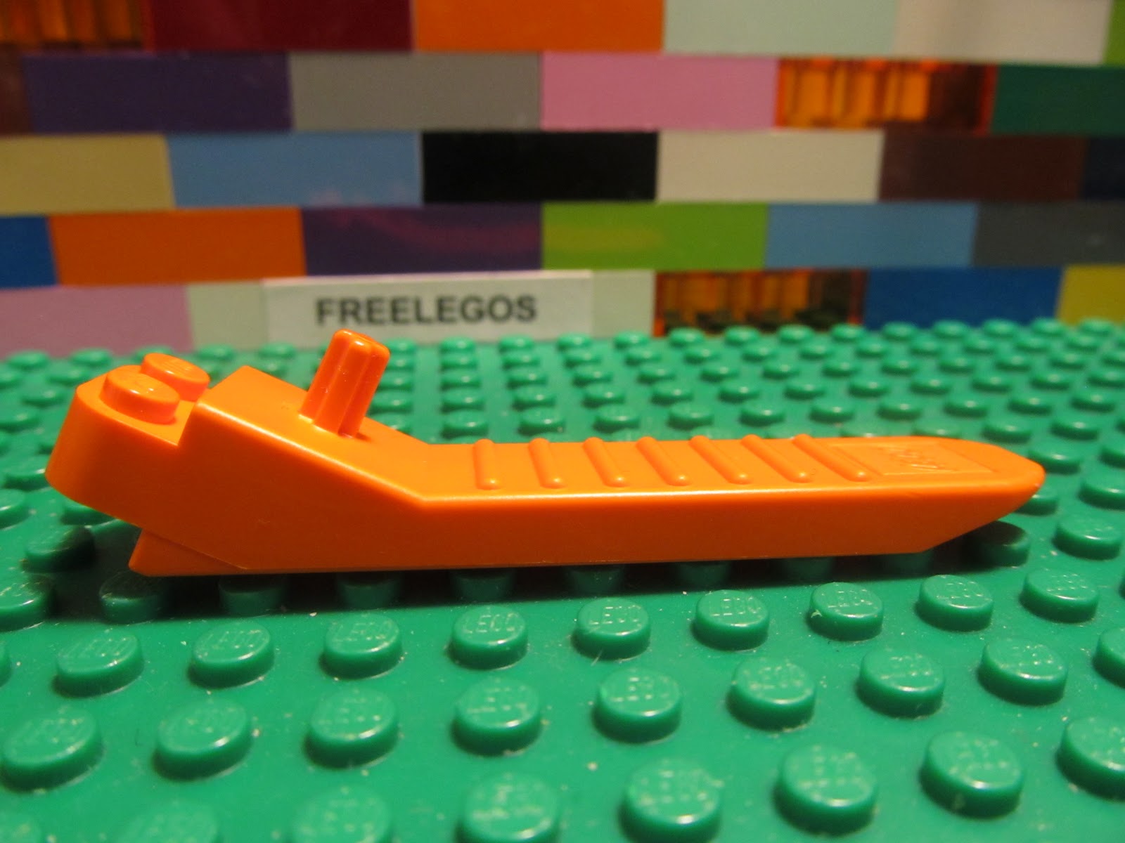 orange lego remover