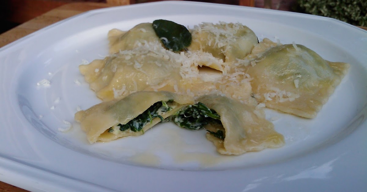 Miri&amp;#39;s Kitchen: Spinat-Ricotta-Ravioli