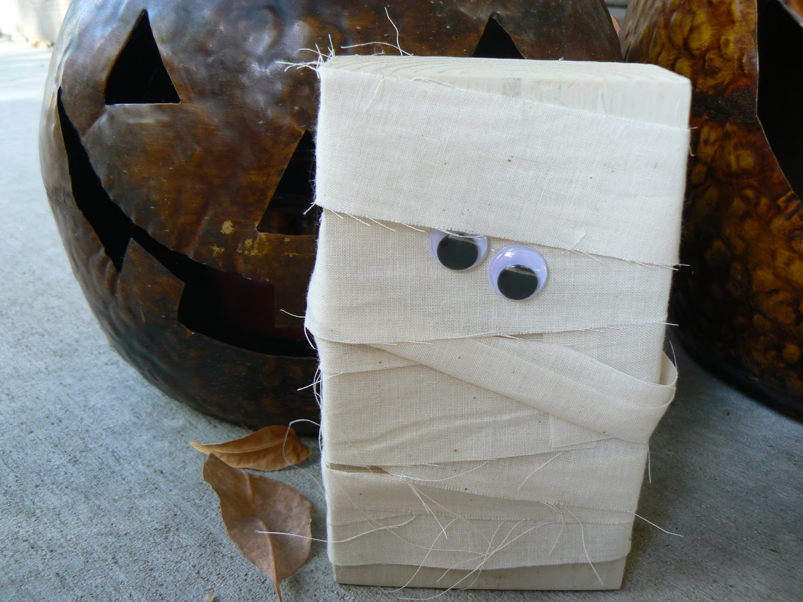 The Creative Homemaker Mummy Block