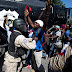 AL MENOS DOS MUERTOS Y DECENAS DE HERIDOS DEJARON PROTESTAS EN HAITÍ 