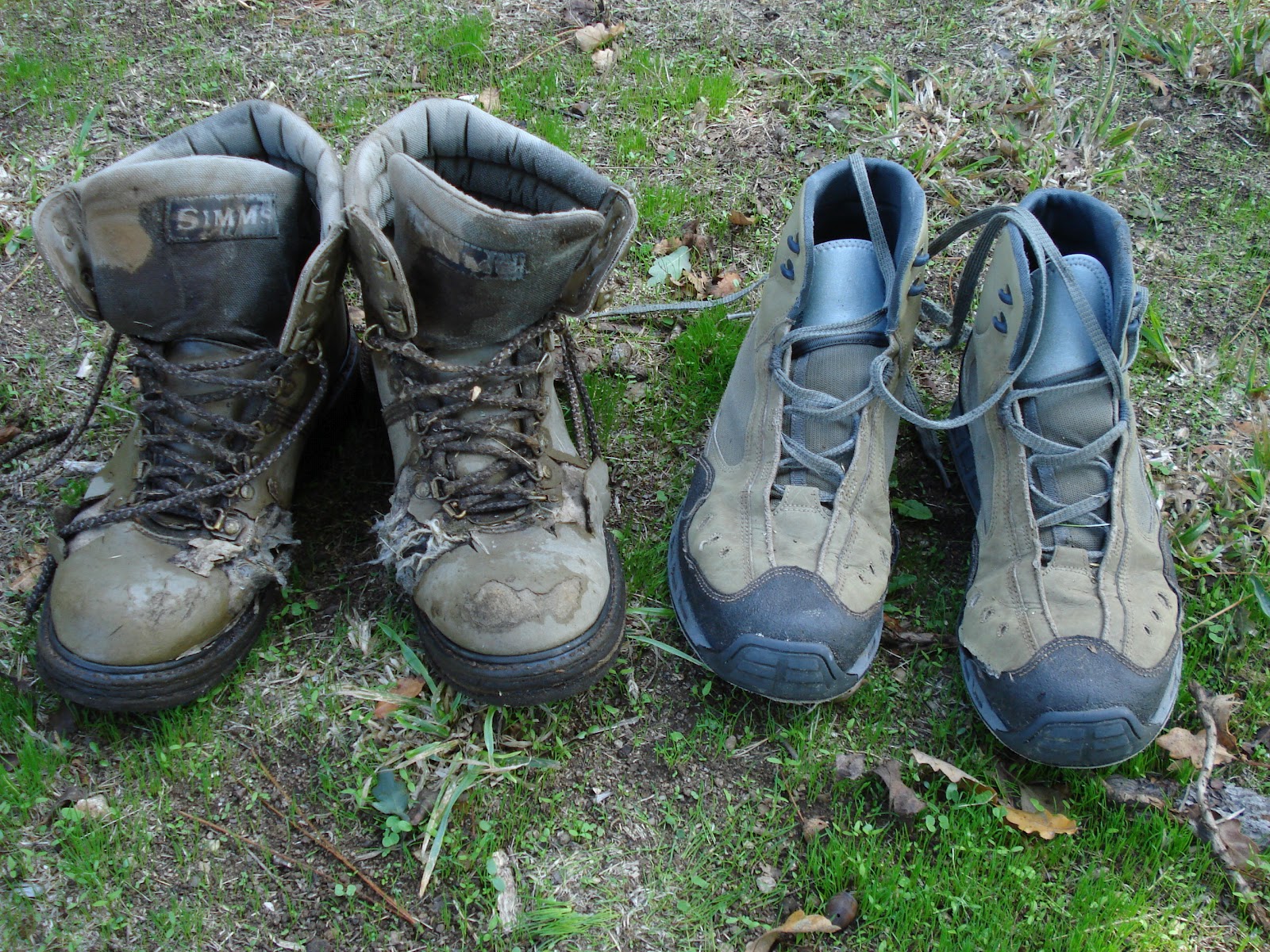 ESPERANDO A QUE CEBEN: Patagonia Riverwalker vs Simms Freestone