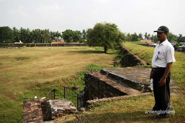 keraton surosowan banten lama