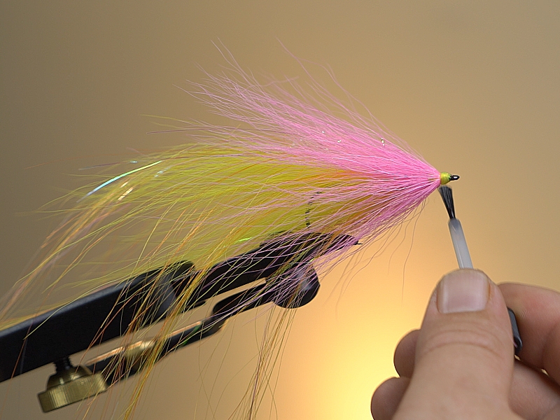 Mad River Outfitters Fly Tying The Bucktail Deceiver Fly
