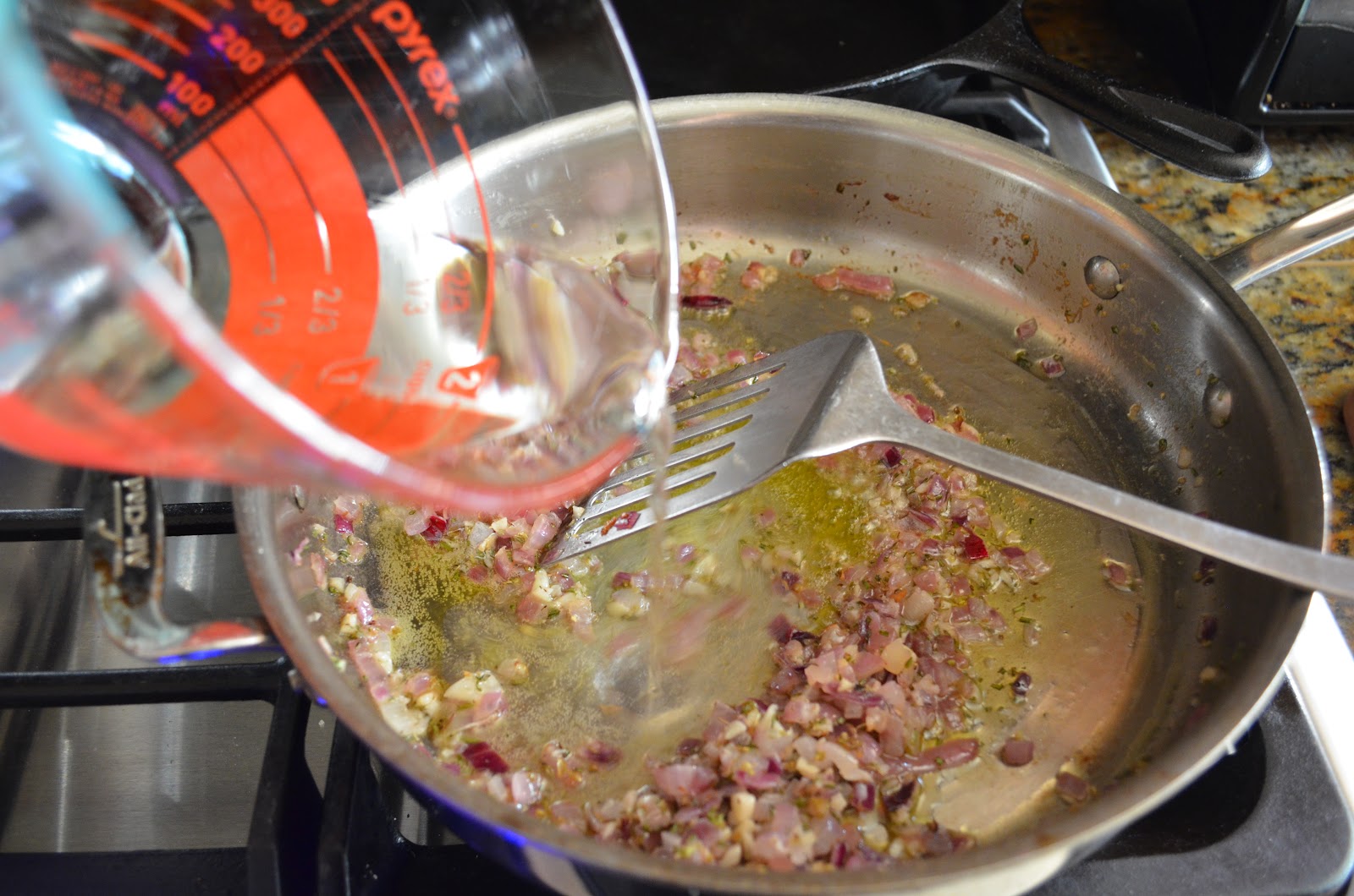 Roasted-Tomato-Pasta-Recipe-Onions-Oregano-Thyme-Rosemary-Butter-Olive-Oil.jpg