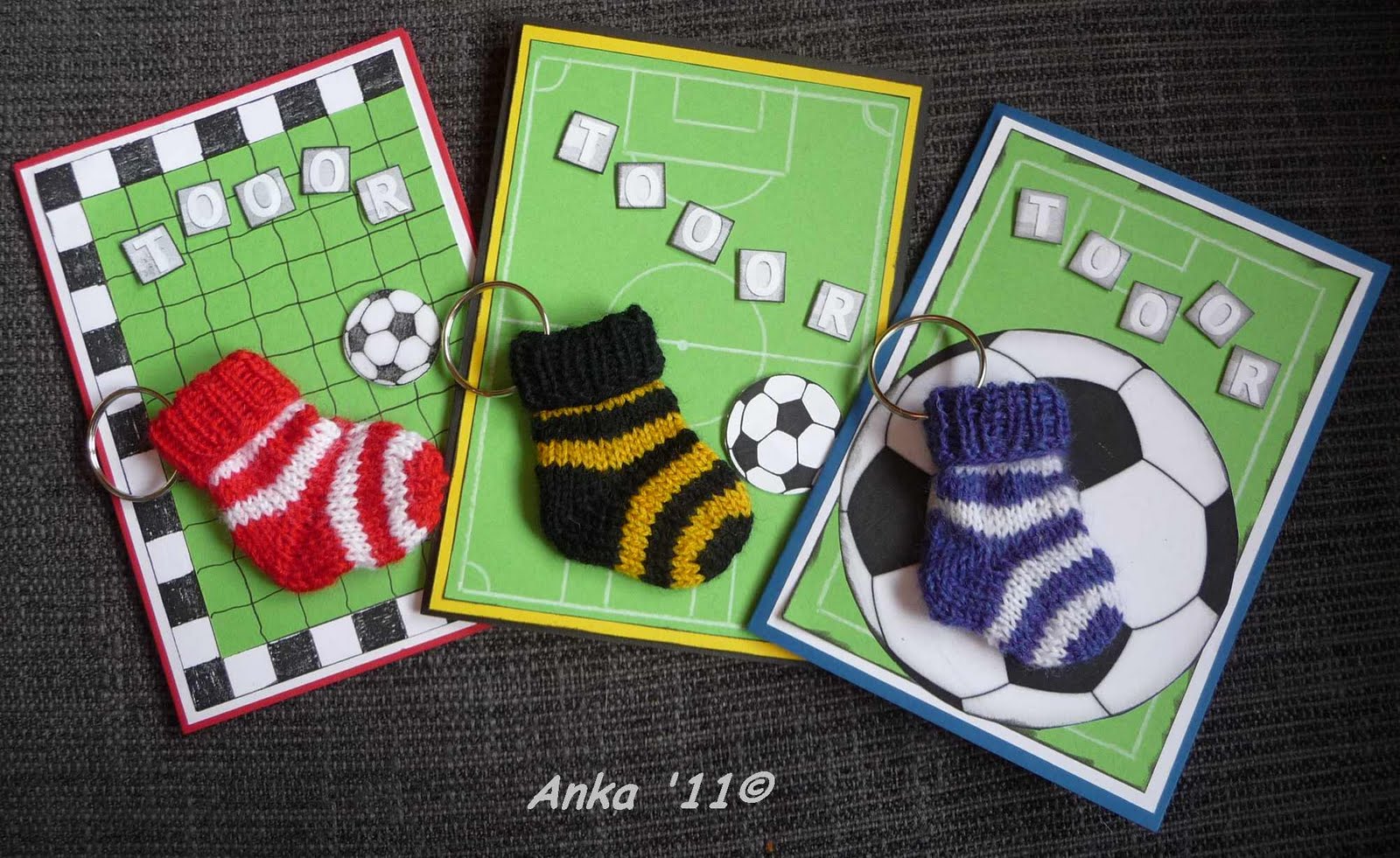 Ankas Bastelseiten: Jetzt Fussball - Mini - Karten Ankas Bastelseiten: Jetzt Fussball - Mini - Karten