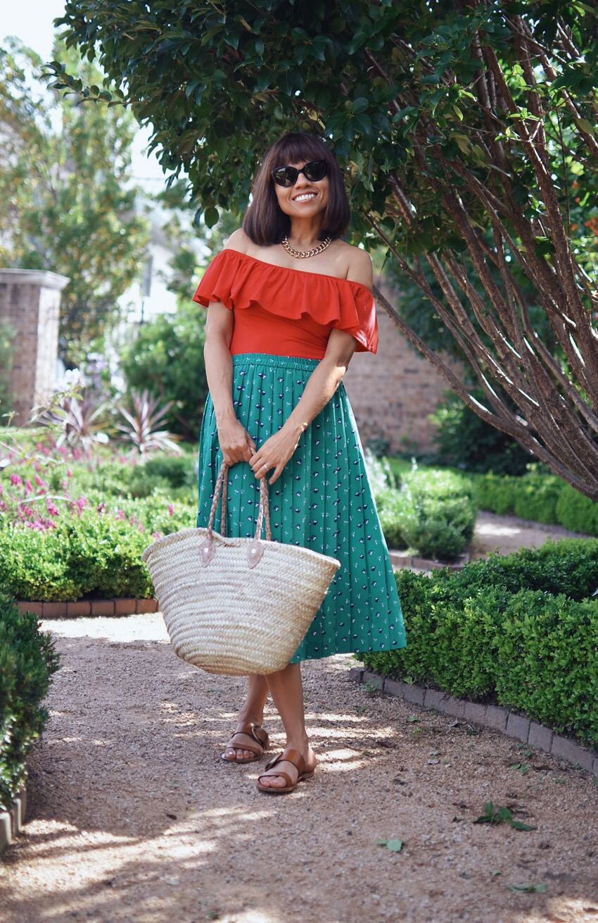 Dare To Wear Red With Green | MY SMALL WARDROBE