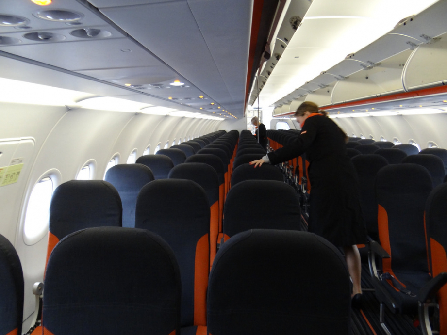 Easyjet A320 Cabin