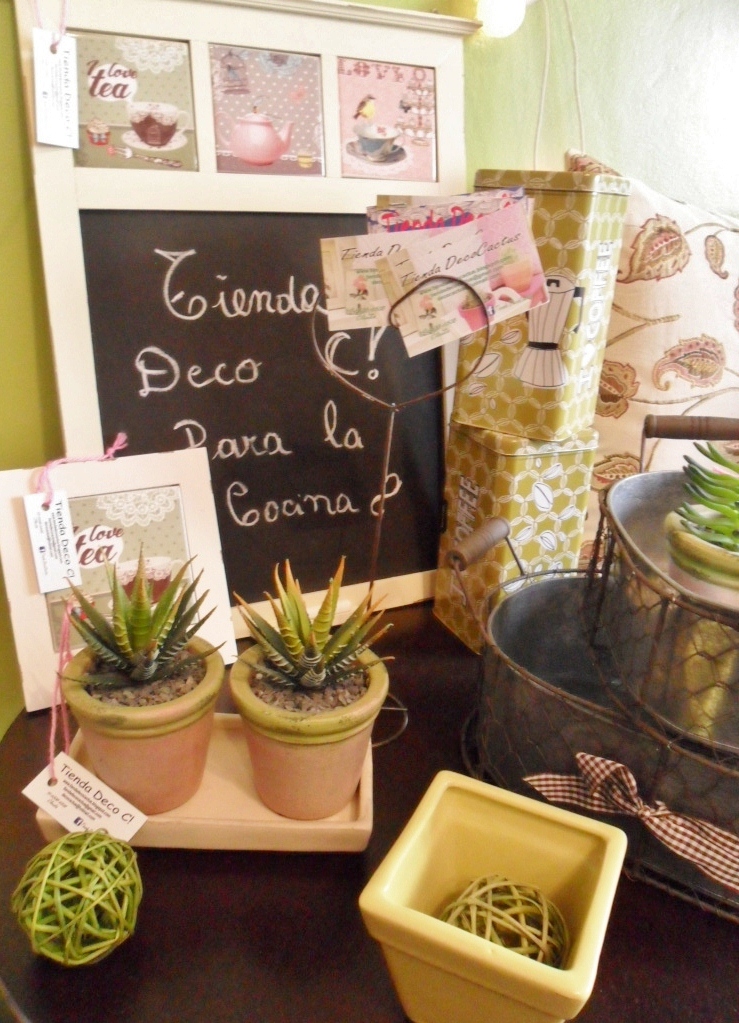 Pizarra con azulejos : Tienda Deco C