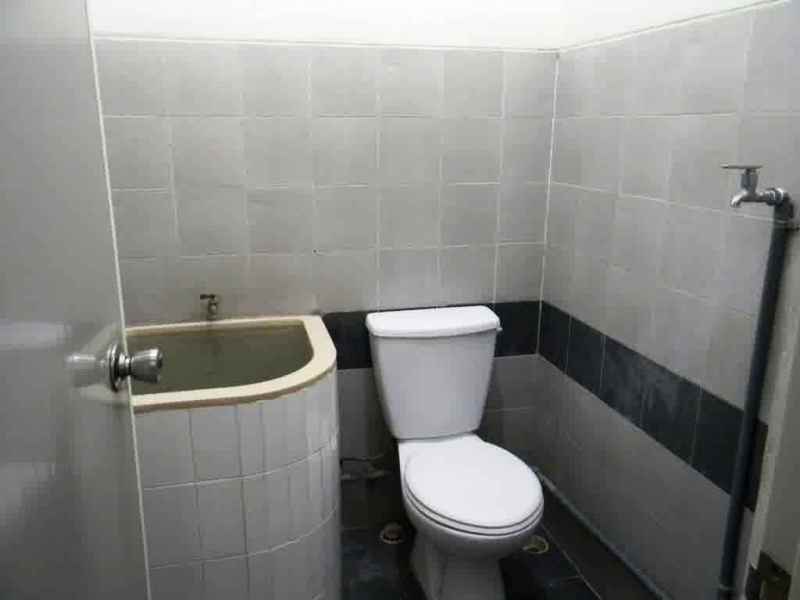 Contoh Desain Kamar Mandi Sederhana dan Murah Contoh Desain Kamar Mandi Sederhana dan Murah