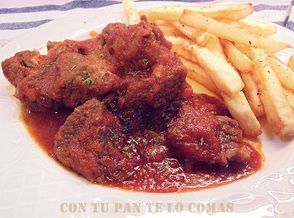 Carne guisada con tomate
