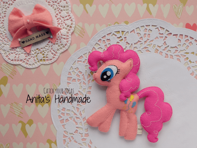 filc, felt, fieltro, feltro, pinkie pie, pinkiepie, pinky pie, kucyk pony, kucyki pony, my little pony, felt pinkie pie, filetro pinkie pie, filcowa maskotka, maskotka z filcu, felt craft, handmade, hand made, recznie robione, reczna robta, recznie szyte, maskotka, pokij dzieciecy, zabawka z filcu, recznie robiona zabawka, anitashandmade