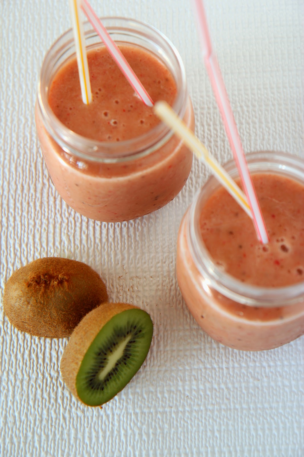 Jump-start a healthy New Year with these easy smoothie recipes for all dietary preferences!