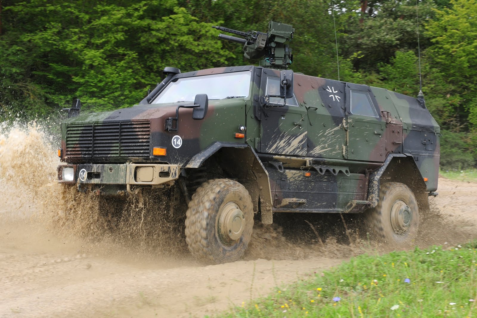 Armored Photos Dingo 2