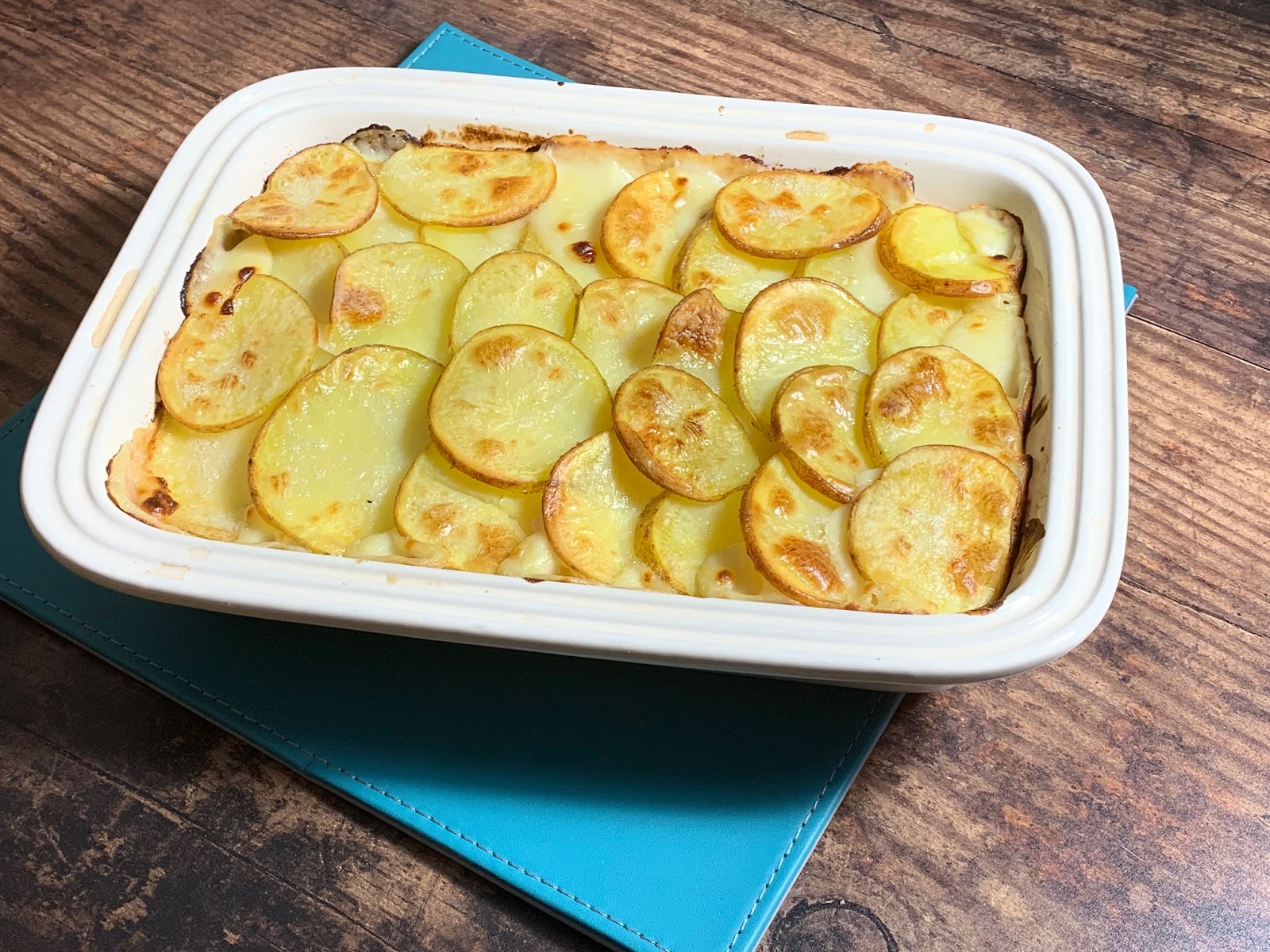 Garlic Chicken and Leek Potato Bake