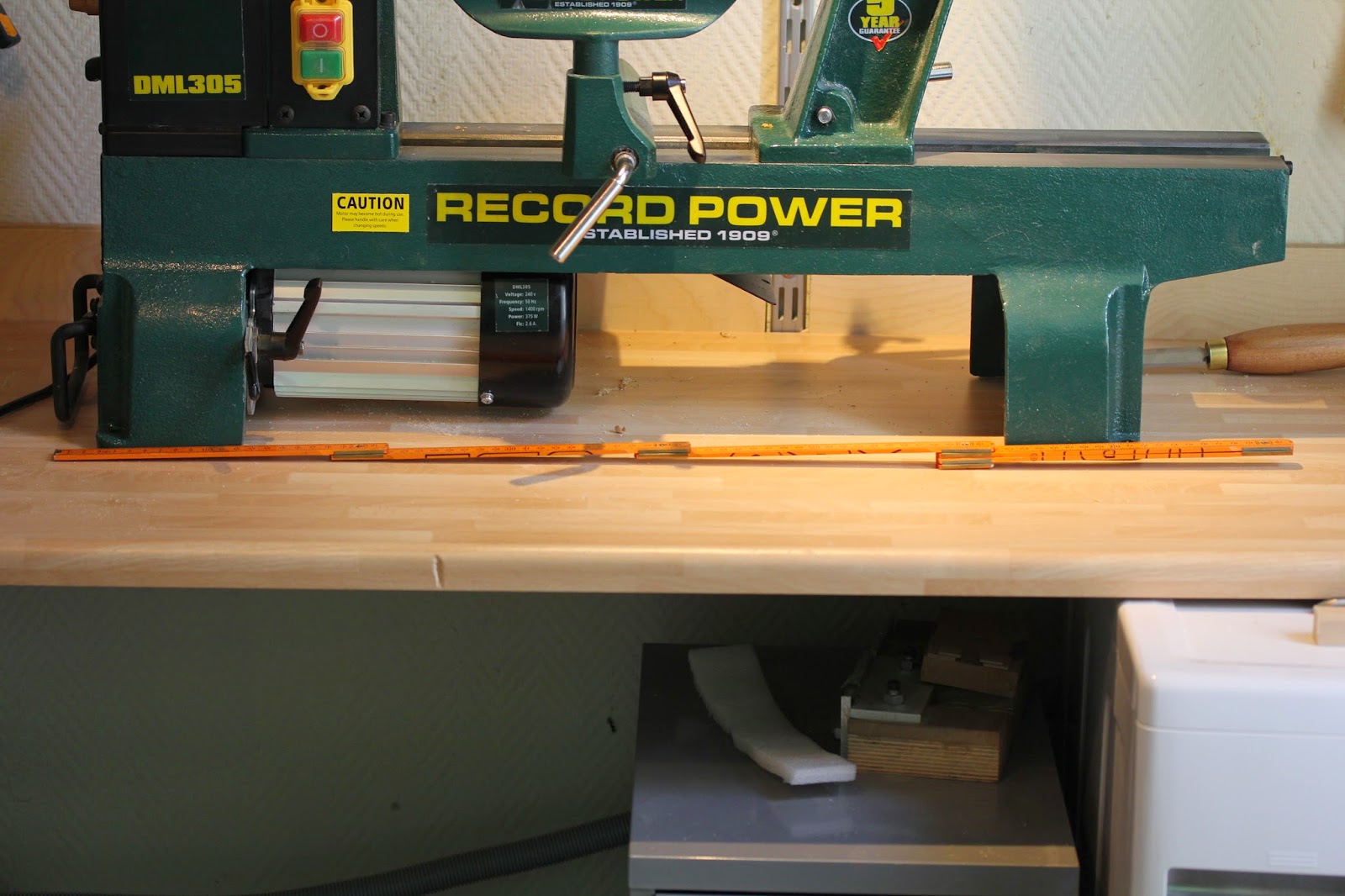 Record power 2024 lathe dml305