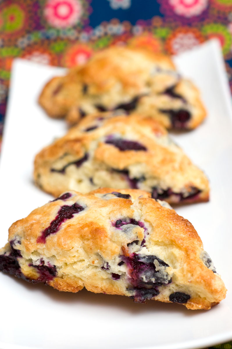 Sugar &amp; Spice by Celeste: Blueberry Scones