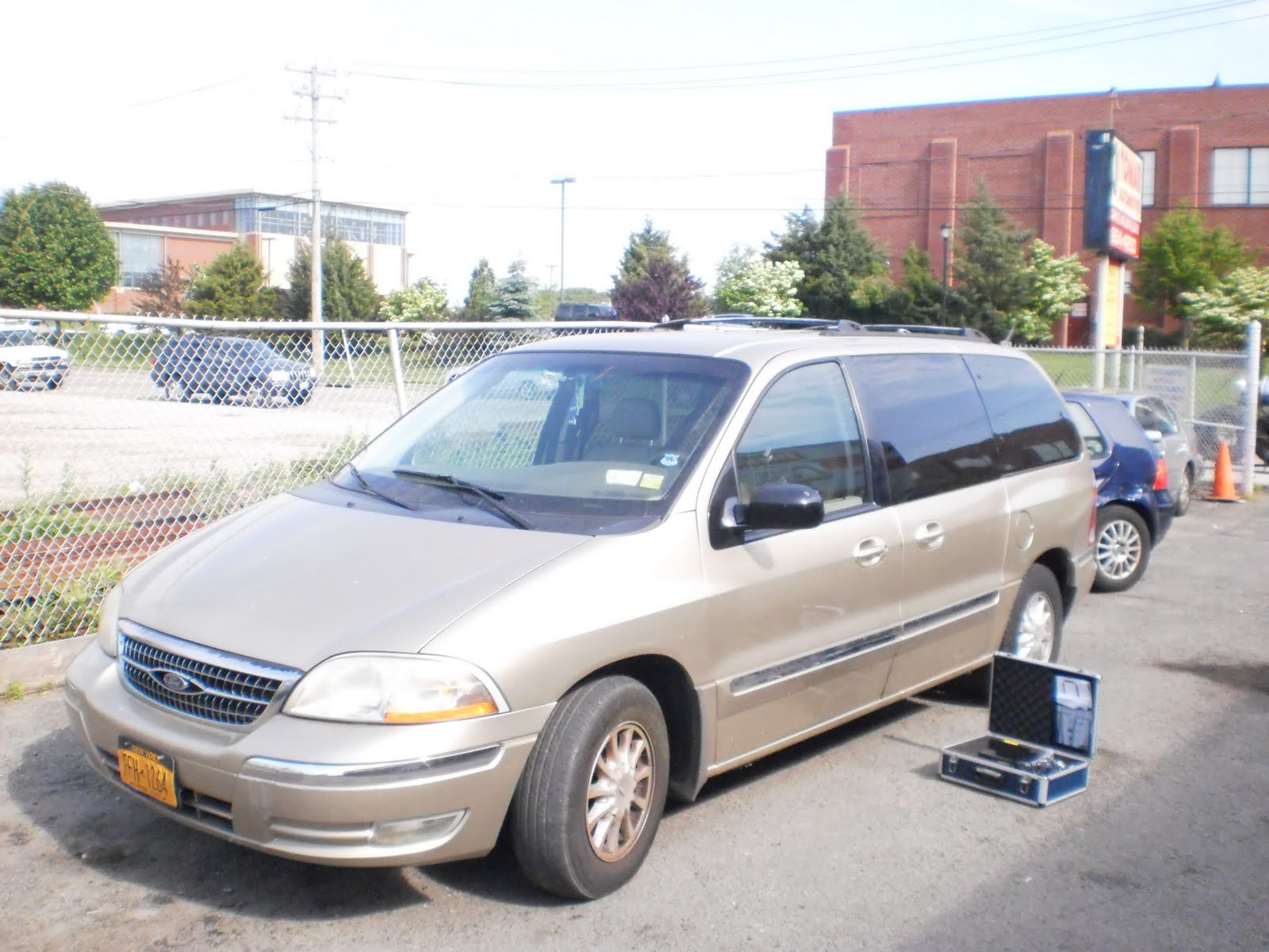 1999 Ford contour owners manual