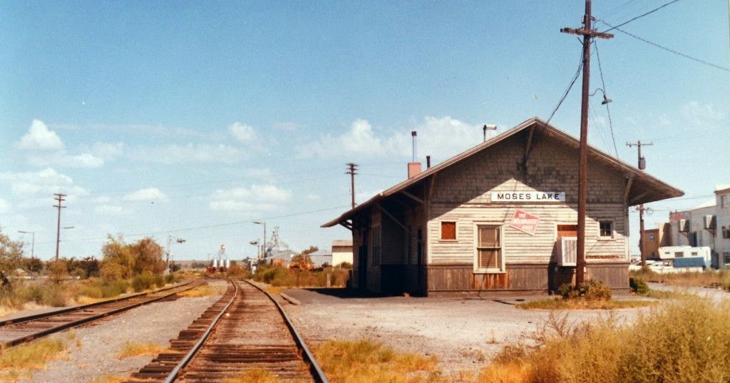 Big Bend Railroad History: 1972 Moses Lake Depot