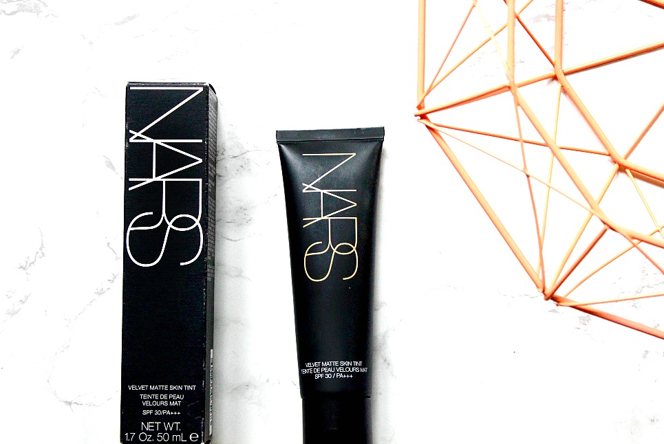 NARS Matte Skin Tint in St Mortiz review and swatch