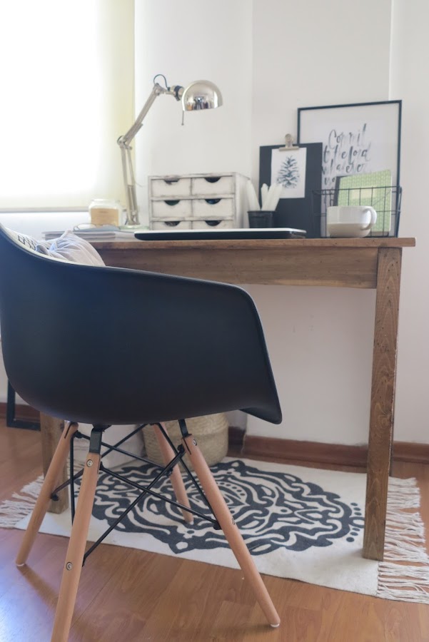 Silla DAW de Charles & Ray Eames en Superestudio.com