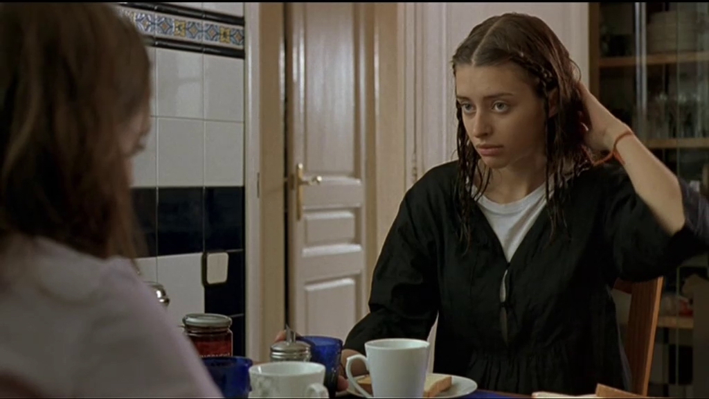 Cinéma Saigon: Eloise's Lover (2009)