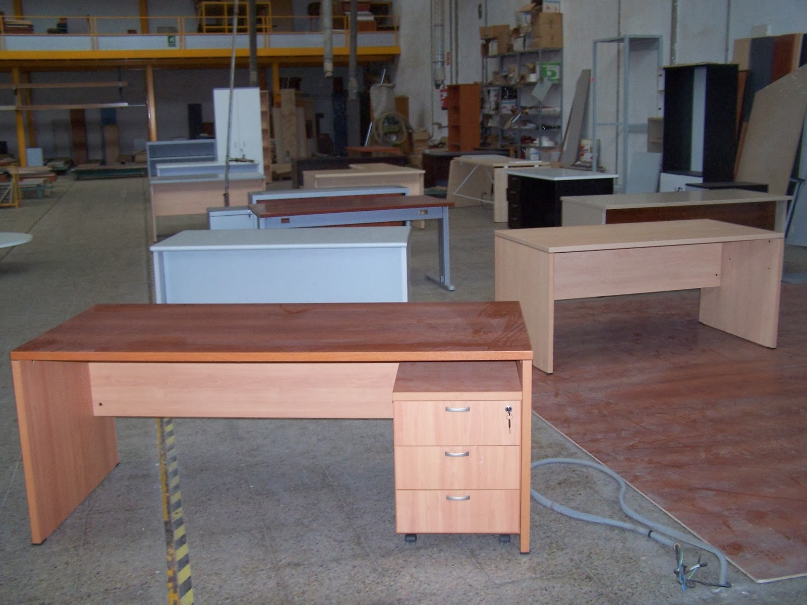 MUEBLES A 50€ gmf: LIQUIDACION MUEBLES DE OFICINA