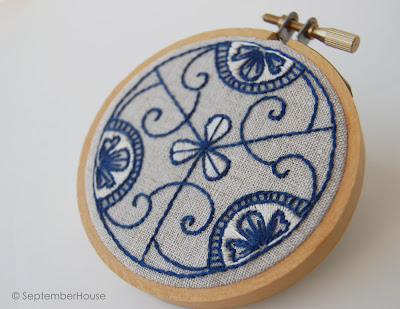HAND EMBROIDERY : MAKE A SIMPLE AARI FRAME OR EMBROIDERY