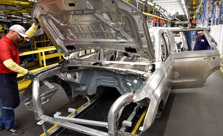 Las ventas de autos del mercado interno durante mayo de este año cayeron 6.9%, respecto al mismo periodo de 2017. (Foto: Ford)