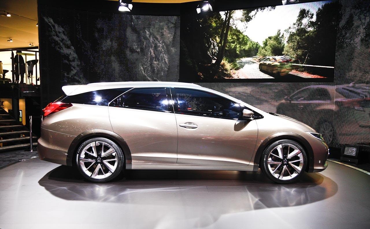 2014 Honda Civic Tourer Concept Download HQPhotos 2014 Honda Civic Tourer Concept Download HQPhotos