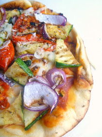 Grilled veggies, bursting with flavor, on a Naan flatbread, make for one heck of a Grilled Veggies Naan Pizza! - Slice of Southern