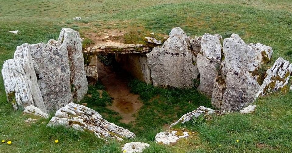 VERDADES DE MERINDADES Dolmen de la Cabaña en Sargentes de la Lora.