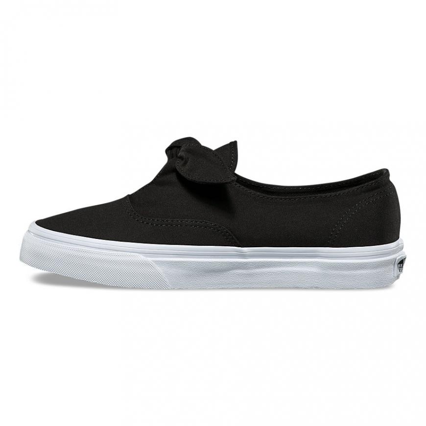 black knotted vans