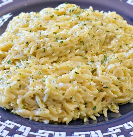 Creamy Garlic Parmesan Orzo Creamy Garlic Parmesan Orzo