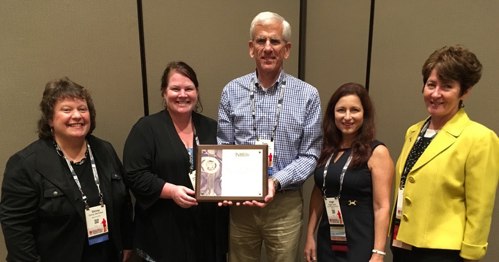 Ginny McCabe Cincinnati SPJ wins national Small Chapter of the Year award