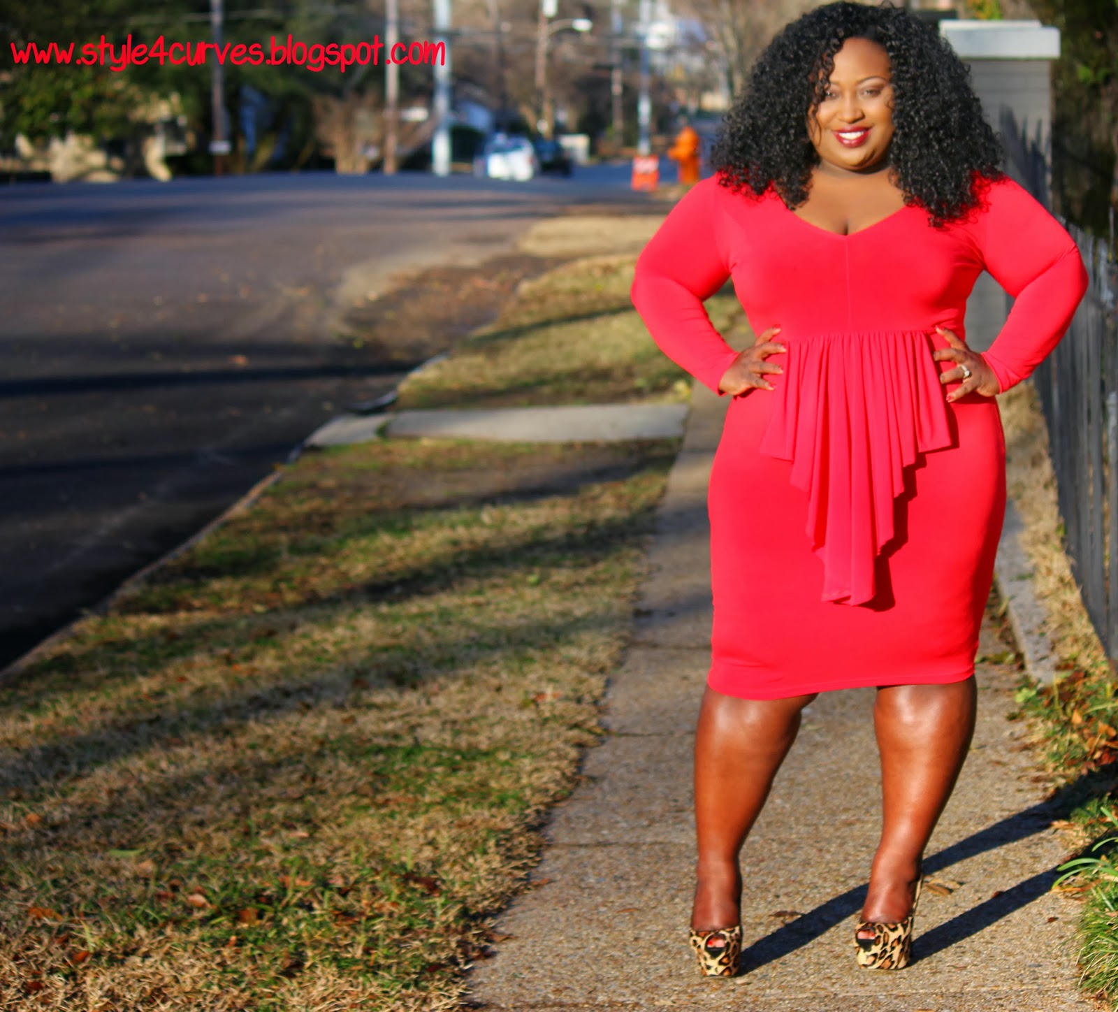 Style 4 Curves --For the Curvy Confident Woman: Curvy Devil In A Red Dress