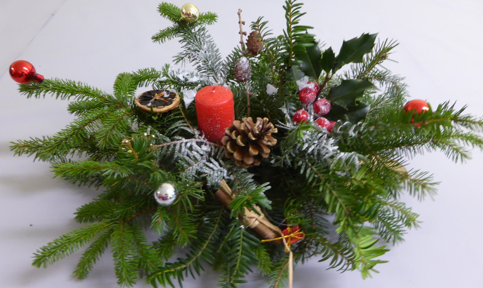 Lot De 10 Pommes De Pin 10,2 Cm à 15,2 Cm De Haut, Entièrement Naturelles, Sans Insectes, Et Parfaites Pour Les Travaux Manuels Pour Décoration D'intérieur – Sans Parfum